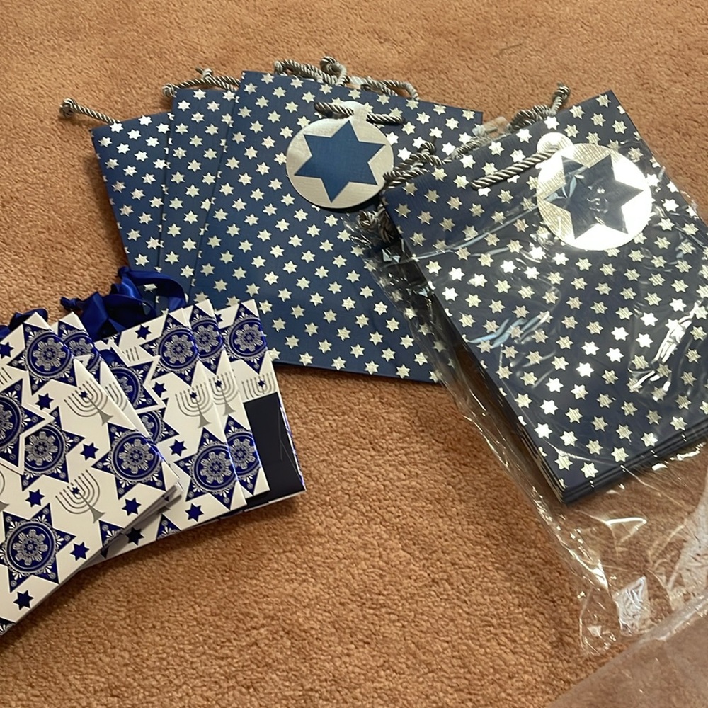 Holiday shopping bags (heavy duty)